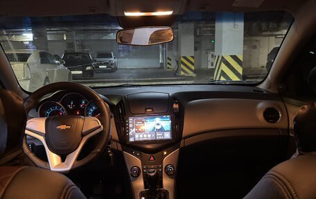 Chevrolet Cruze II, 2013 год, 850 000 рублей, 18 фотография