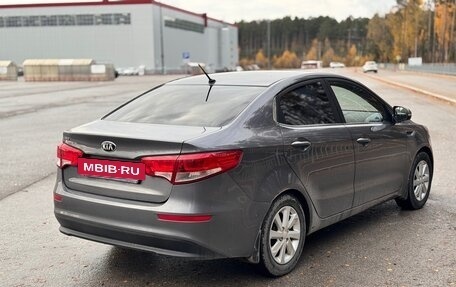 KIA Rio III рестайлинг, 2016 год, 1 050 000 рублей, 6 фотография