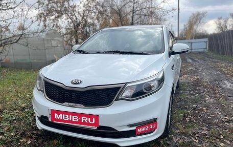KIA Rio III рестайлинг, 2016 год, 1 100 000 рублей, 6 фотография