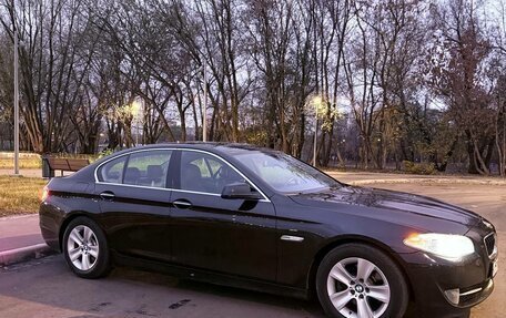 BMW 5 серия, 2012 год, 1 950 000 рублей, 2 фотография