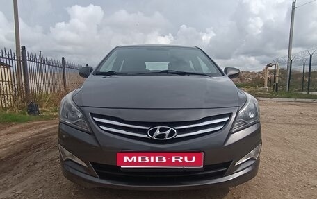 Hyundai Solaris II рестайлинг, 2014 год, 999 000 рублей, 2 фотография