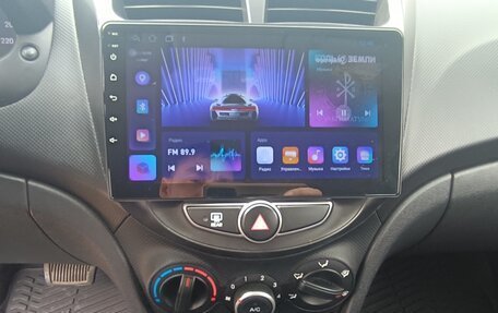 Hyundai Solaris II рестайлинг, 2014 год, 999 000 рублей, 14 фотография