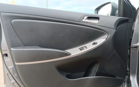 Hyundai Solaris II рестайлинг, 2014 год, 999 000 рублей, 16 фотография