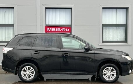 Mitsubishi Outlander III рестайлинг 3, 2013 год, 1 290 000 рублей, 8 фотография