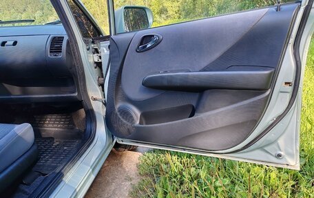 Honda Jazz I рестайлинг, 2008 год, 735 000 рублей, 31 фотография