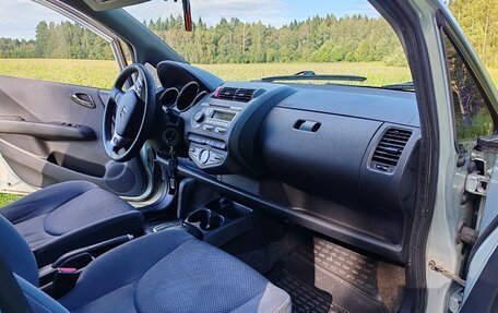 Honda Jazz I рестайлинг, 2008 год, 735 000 рублей, 32 фотография