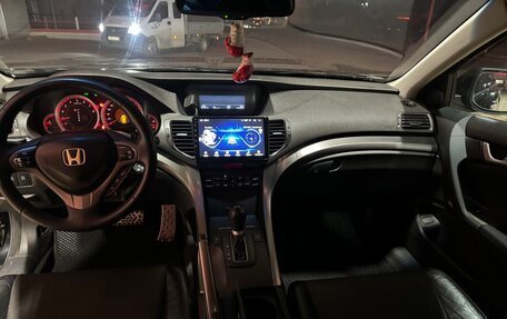 Honda Accord VIII рестайлинг, 2008 год, 1 050 000 рублей, 8 фотография