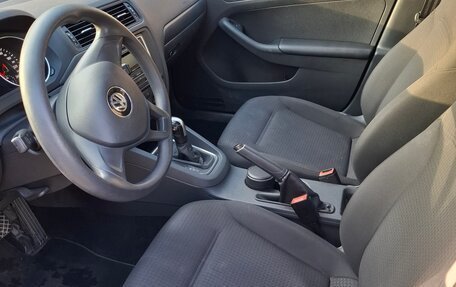 Volkswagen Jetta VI, 2015 год, 1 330 000 рублей, 5 фотография