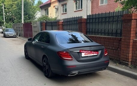 Mercedes-Benz E-Класс, 2017 год, 1 930 000 рублей, 7 фотография