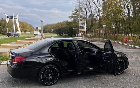 Mercedes-Benz E-Класс, 2018 год, 2 750 000 рублей, 11 фотография