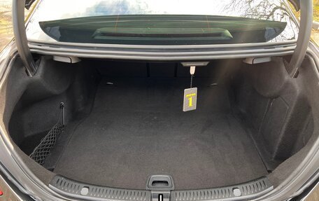 Mercedes-Benz E-Класс, 2018 год, 2 750 000 рублей, 16 фотография