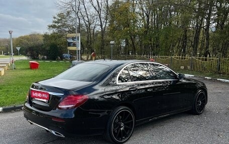 Mercedes-Benz E-Класс, 2018 год, 2 750 000 рублей, 5 фотография