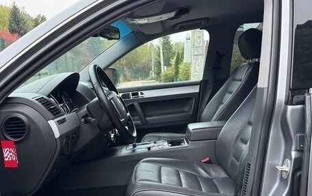 Volkswagen Touareg III, 2006 год, 900 000 рублей, 13 фотография