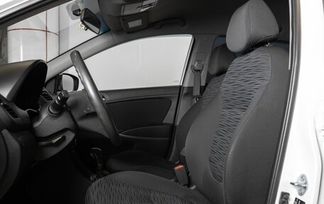 Hyundai Solaris II рестайлинг, 2015 год, 1 085 000 рублей, 13 фотография