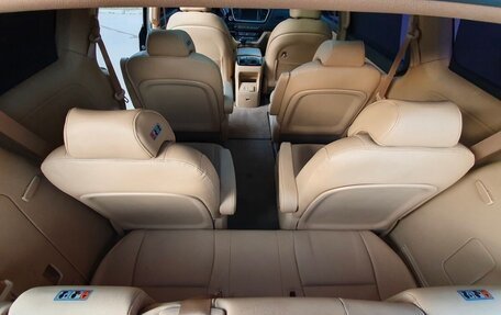 KIA Carnival III, 2015 год, 2 500 000 рублей, 5 фотография