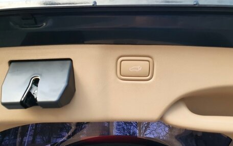 KIA Carnival III, 2015 год, 2 500 000 рублей, 9 фотография