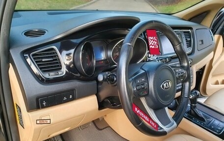 KIA Carnival III, 2015 год, 2 500 000 рублей, 18 фотография