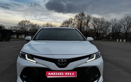 Toyota Camry, 2020 год, 3 150 000 рублей, 3 фотография