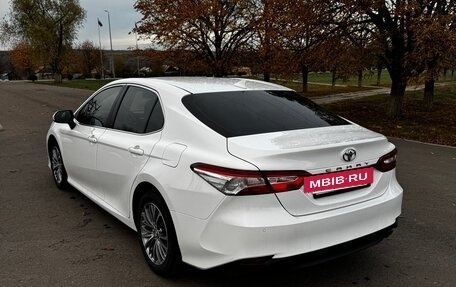 Toyota Camry, 2020 год, 3 150 000 рублей, 11 фотография