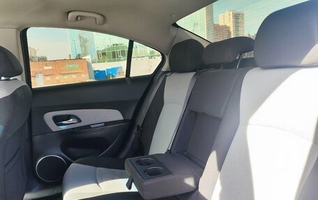 Chevrolet Cruze II, 2012 год, 700 000 рублей, 24 фотография