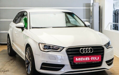 Audi A3, 2015 год, 1 589 000 рублей, 3 фотография