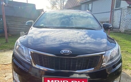 KIA Rio III рестайлинг, 2013 год, 950 000 рублей, 1 фотография