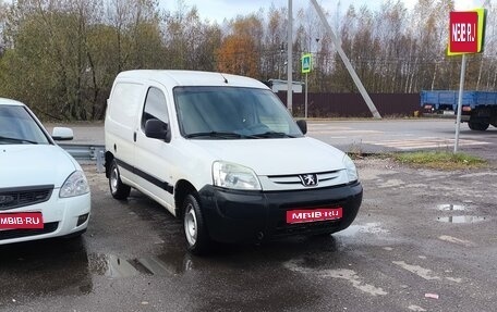 Peugeot Partner II рестайлинг 2, 2010 год, 295 000 рублей, 1 фотография