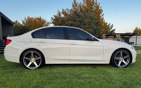BMW 3 серия, 2015 год, 1 670 000 рублей, 3 фотография