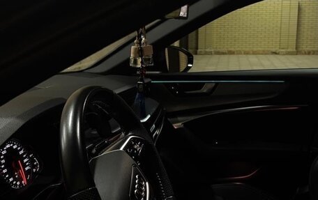 Audi A6, 2019 год, 4 000 000 рублей, 4 фотография