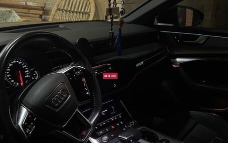 Audi A6, 2019 год, 4 000 000 рублей, 16 фотография