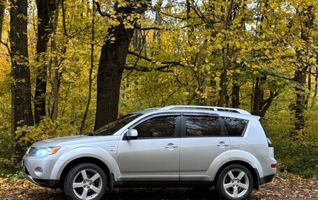 Mitsubishi Outlander III рестайлинг 3, 2008 год, 1 100 000 рублей, 3 фотография