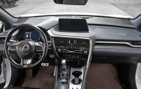 Lexus RX IV рестайлинг, 2015 год, 3 298 000 рублей, 14 фотография