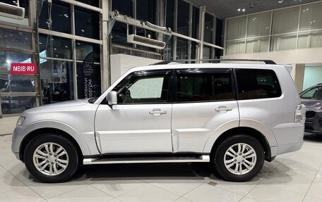 Mitsubishi Pajero IV, 2011 год, 1 950 000 рублей, 2 фотография