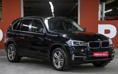 BMW X5, 2018 год, 3 800 000 рублей, 3 фотография