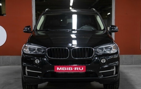 BMW X5, 2018 год, 3 800 000 рублей, 2 фотография