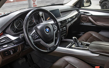 BMW X5, 2018 год, 3 800 000 рублей, 16 фотография