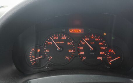 Peugeot Partner II рестайлинг 2, 2010 год, 295 000 рублей, 7 фотография