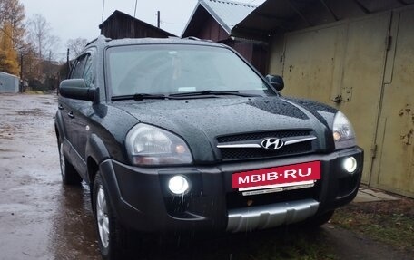Hyundai Tucson III, 2008 год, 870 000 рублей, 3 фотография