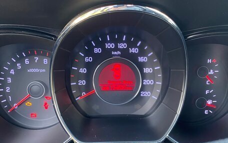 KIA Rio III рестайлинг, 2013 год, 950 000 рублей, 7 фотография