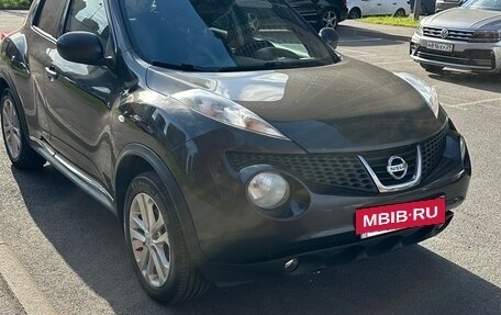 Nissan Juke II, 2011 год, 890 000 рублей, 9 фотография