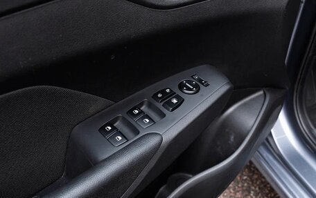 Hyundai Solaris II рестайлинг, 2019 год, 1 390 000 рублей, 11 фотография