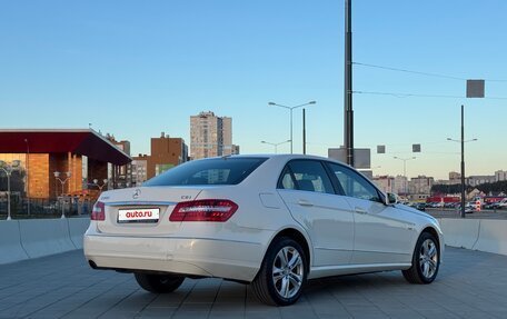 Mercedes-Benz E-Класс, 2010 год, 1 600 000 рублей, 5 фотография