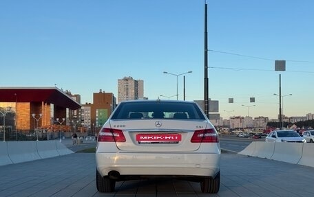 Mercedes-Benz E-Класс, 2010 год, 1 600 000 рублей, 4 фотография