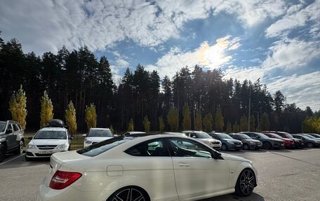 Mercedes-Benz C-Класс, 2012 год, 1 650 000 рублей, 2 фотография