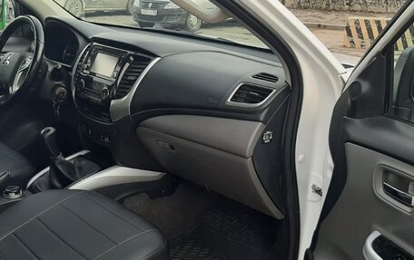 Mitsubishi L200 IV рестайлинг, 2018 год, 1 960 000 рублей, 16 фотография