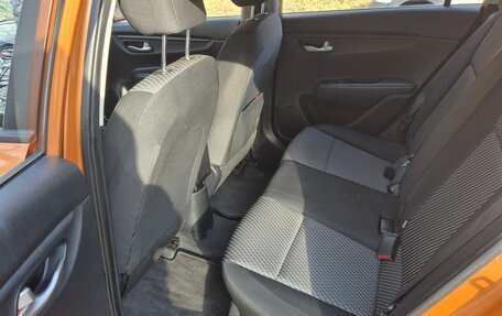 KIA Rio IV, 2018 год, 1 350 000 рублей, 7 фотография