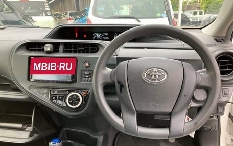 Toyota Aqua I, 2020 год, 1 500 000 рублей, 3 фотография