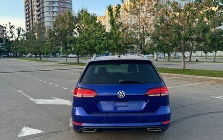 Volkswagen Golf VII, 2018 год, 1 570 000 рублей, 2 фотография