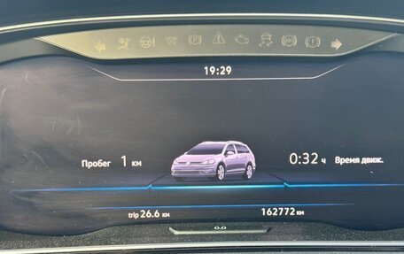 Volkswagen Golf VII, 2018 год, 1 570 000 рублей, 12 фотография