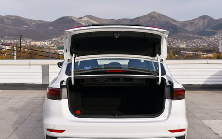 Geely Emgrand, 2024 год, 2 483 990 рублей, 14 фотография